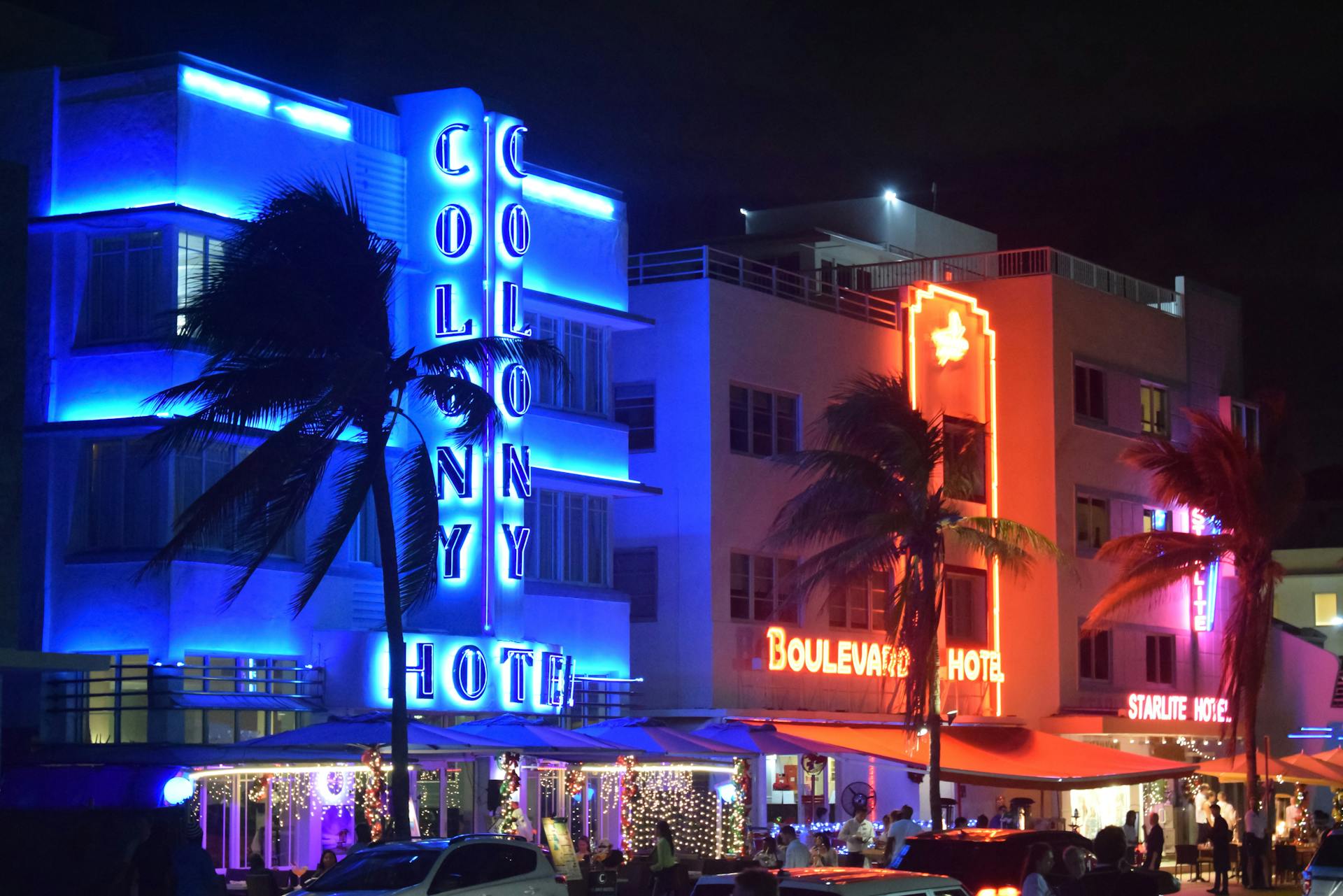 Ocean Drive at night with neon lights